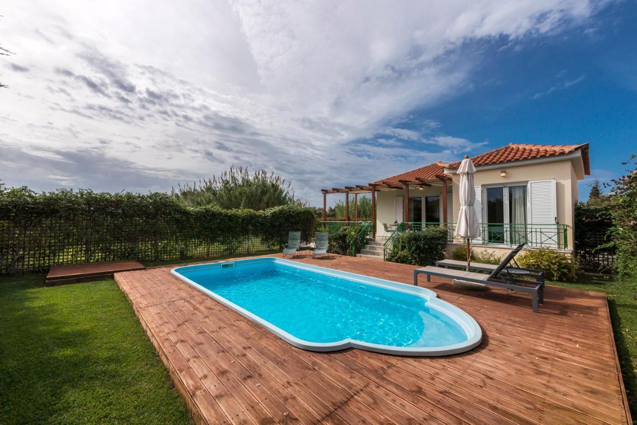 Venus Villa With Private Pool, 2Min To The Beach Finikounta Exterior foto